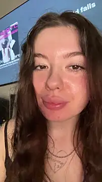 Kimi Ass online show from May 20, 9:17 am