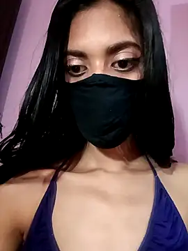 priyasexy1100 online show from February 27, 3:23 pm
