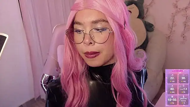 Haelycute online show from May 24, 5:28 am