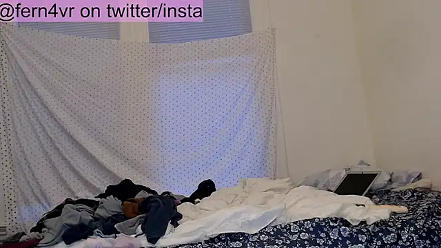 fern4ever online show from May 19, 3:24 am