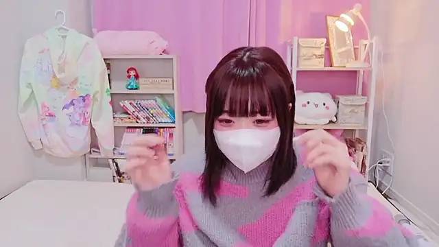 Mia--meow online show from January 11, 2:22 pm