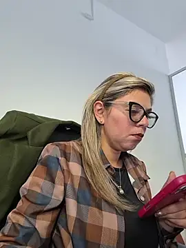 Cata Office-12 online show from November 21, 8:11 pm