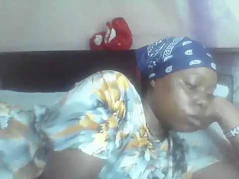 EBONYVANILLA02 online show from May 15, 8:06 am