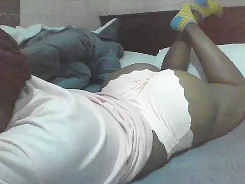 EBONYVANILLA02 online show from May 20, 9:12 pm
