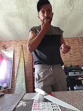 Tristan40xh online show from April 5, 4:17 pm