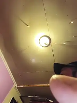 Tristan40xh online show from May 4, 4:16 am