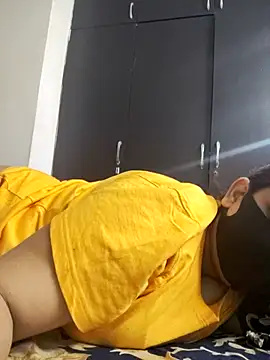kirti  arora online show from September 21, 9:41 am
