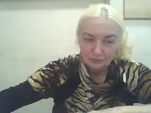 Meri798 online show from May 26, 7:13 pm