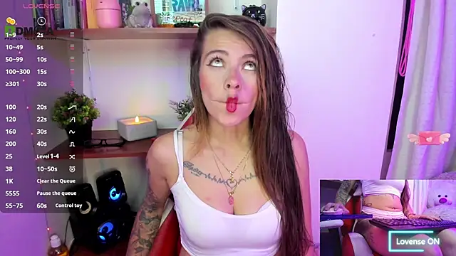 sweetlittlelisa online show from November 2, 11:08 pm