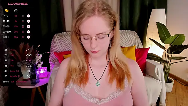 Aemilia  online show from May 7, 8:51 am