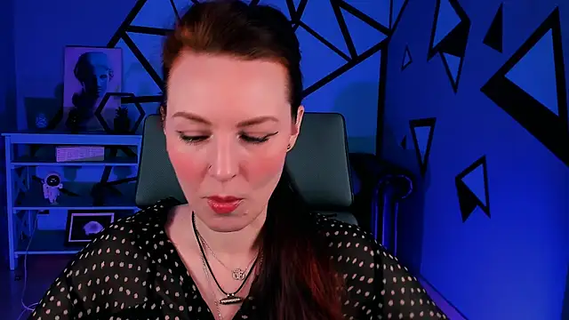 VandaRossi online show from December 20, 9:46 am