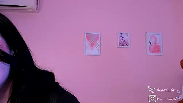 angeel fox online show from May 7, 3:33 am
