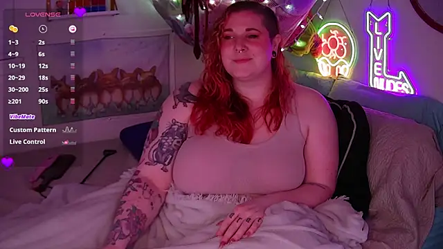 opalreigning online show from February 25, 10:03 am