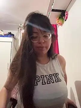 indiegirl666 online show from March 2, 4:23 am