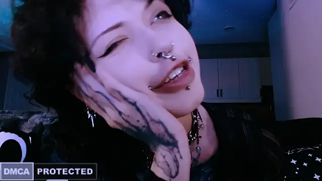 NaughtyLittleFox online show from March 16, 5:10 am