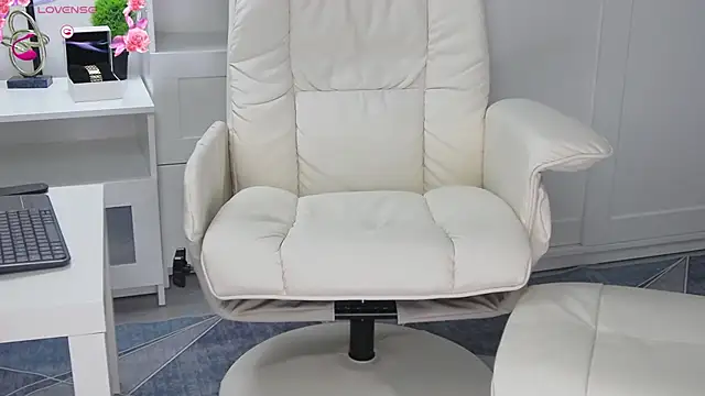 Anaswan online show from October 24, 5:36 am