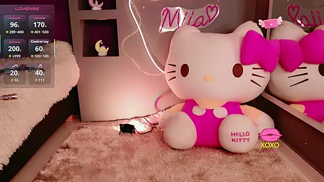 miia  baker online show from May 11, 12:07 pm