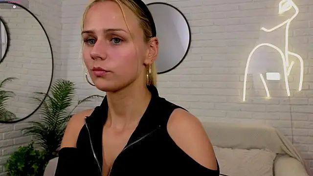 Wendy D0ll online show from April 4, 9:13 pm