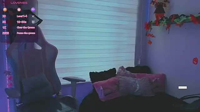 keyla roberts777 online show from October 17, 7:06 pm