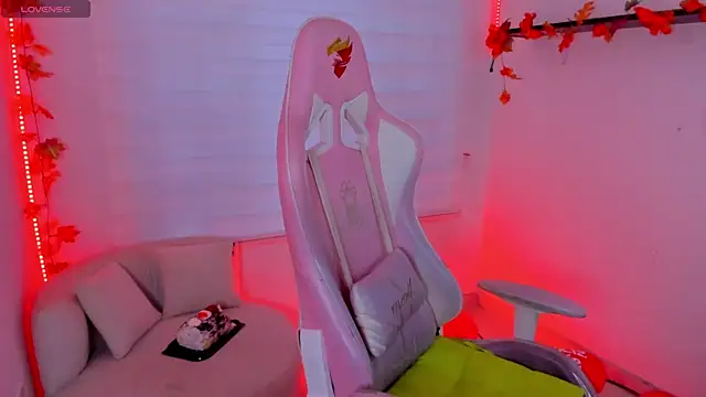 keyla roberts777 online show from November 11, 10:29 pm