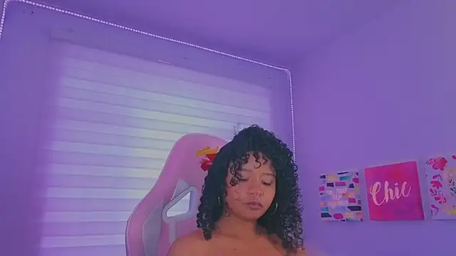 keyla roberts777 online show from September 23, 7:12 pm