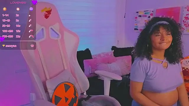 keyla roberts777 online show from October 3, 10:26 pm