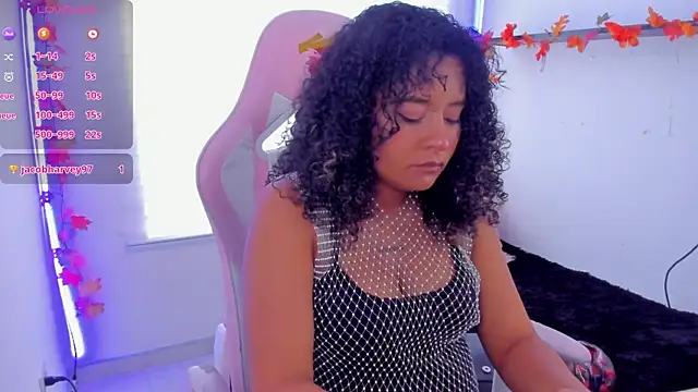 keyla roberts777 online show from November 10, 7:20 pm