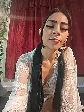 emma-hiill online show from March 29, 12:42 am