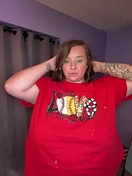 lairarose online show from October 18, 4:48 am