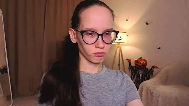 BettyBrowni online show from December 2, 4:09 pm