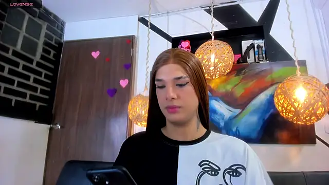 victoria aleia  online show from May 10, 1:18 am