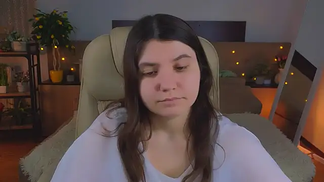 Viola  Shy online show from May 13, 8:58 pm
