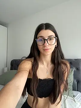 Wildberry  online show from April 1, 2:58 pm