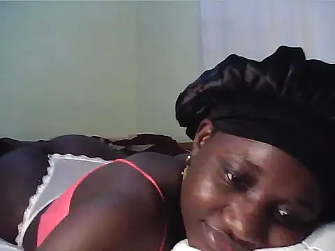 Adaline-Paris online show from March 30, 7:13 pm