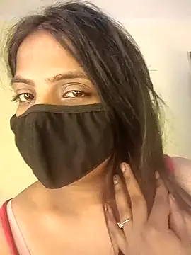 SEXY MAYA   online show from October 8, 7:51 pm