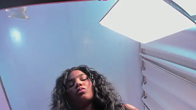 angeli sexi online show from May 24, 1:59 am