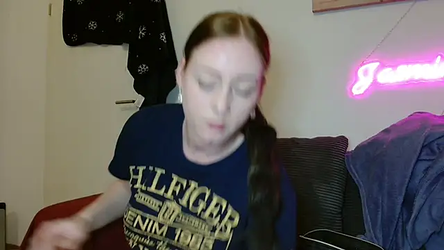 Jasmin-White online show from March 17, 7:40 pm