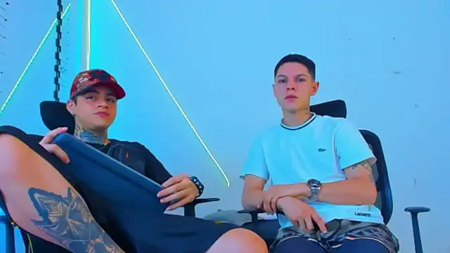 HOT boy2025 online show from October 16, 5:43 am