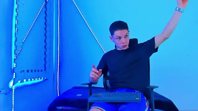 HOT boy2025 online show from October 22, 6:07 am