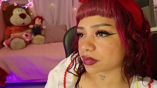 zoesullivan online show from May 1, 10:51 am