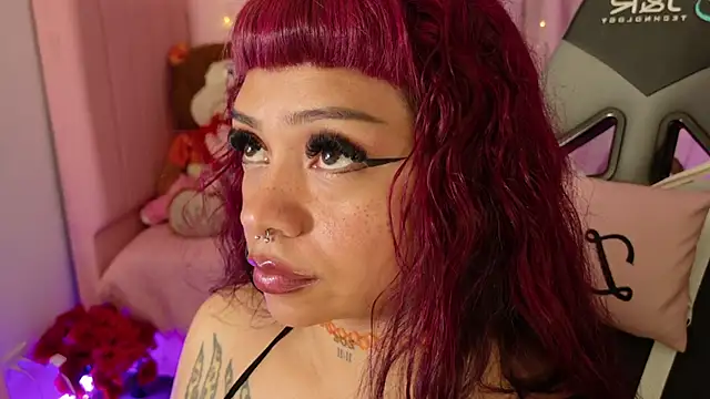 zoesullivan online show from May 21, 10:02 am
