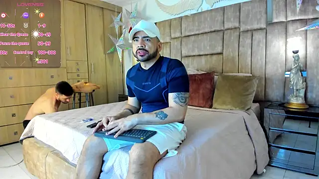 petterwilly1 online show from November 29, 1:09 am