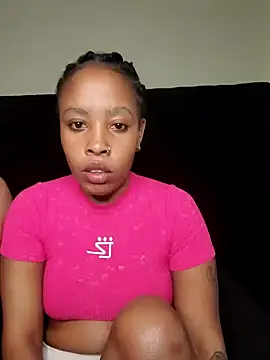 R-thequeen online show from December 2, 12:40 pm