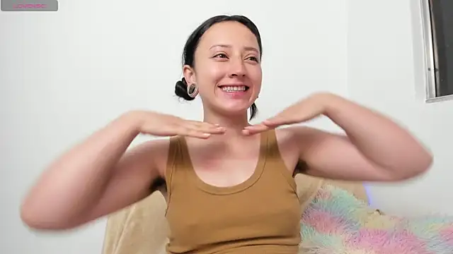 QueenLia online show from May 21, 11:57 pm