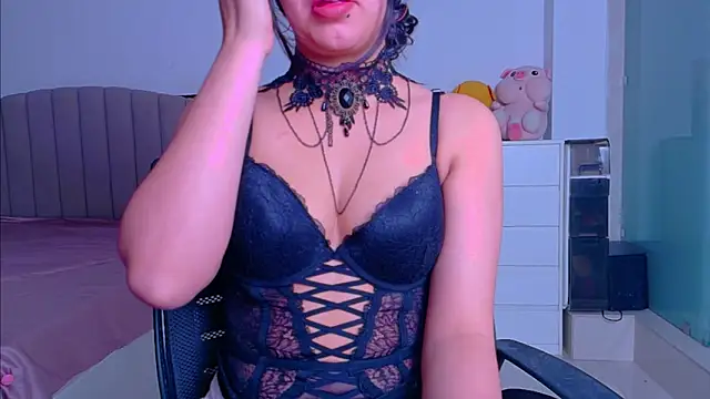 Aashika-Kaur online show from November 9, 4:41 am