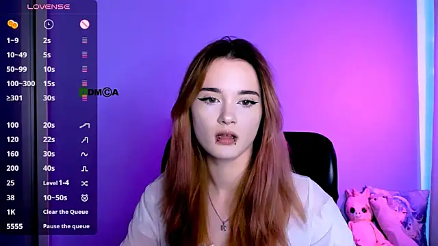 liana kisses online show from October 11, 7:38 pm