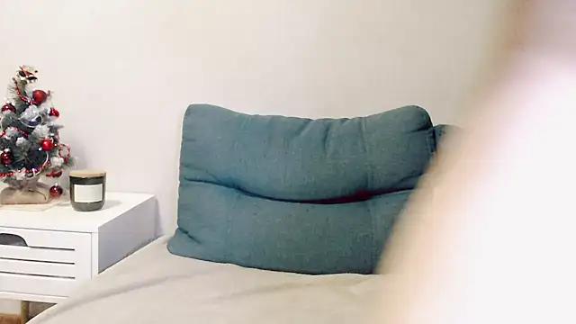 AliseSexyDoll777 online show from December 18, 5:18 pm