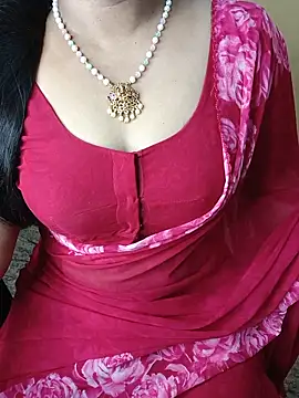 Lusty-couplee online show from May 23, 4:49 pm