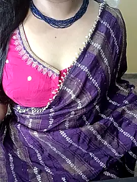 Lusty-couplee online show from May 21, 4:27 pm