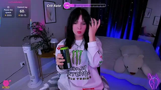 Snapshot of Lia_xxGirl chatting on September 12, 9:22 pm Lia xxGirl online show from September 12, 9:22 pm